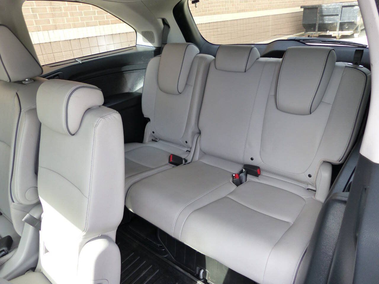 Used 2023 Honda Odyssey Elite image 45