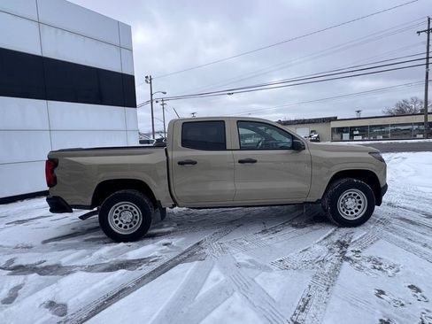 Used 2023 Chevrolet Colorado W/T image 5