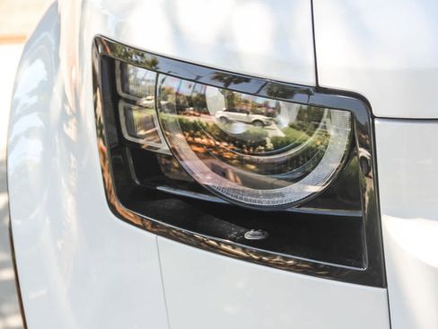 New 2025 Land Rover Defender 130 V8 image 10