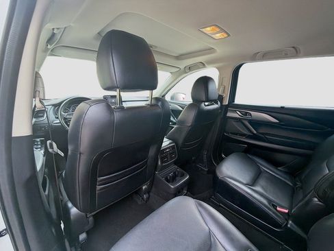 Used 2020 MAZDA CX-9 Touring w/ Touring Premium Package image 24