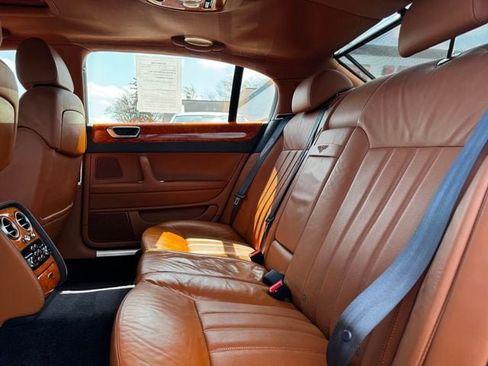 Used 2006 Bentley Flying Spur Flying Spur AWD/4WD image 16