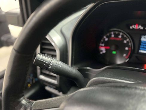 Used 2019 Ford F150 XLT w/ Equipment Group 302A Luxury AWD/4WD image 33