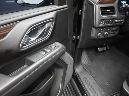 Used 2024 Chevrolet Tahoe High Country AWD/4WD image 14