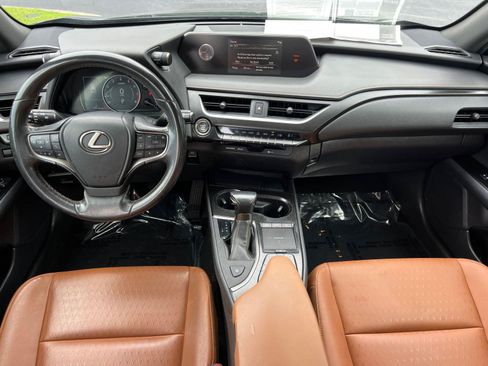 Used 2019 Lexus UX 200 w/ Accessory Package 2 FWD image 21