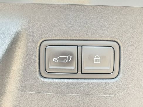 Used 2025 Hyundai Santa Fe SEL AWD/4WD image 23