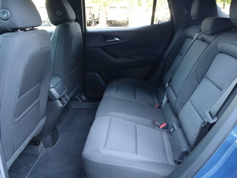 Used 2026 Chevrolet Equinox LT w/ Safety and Technology Package FWD image 19