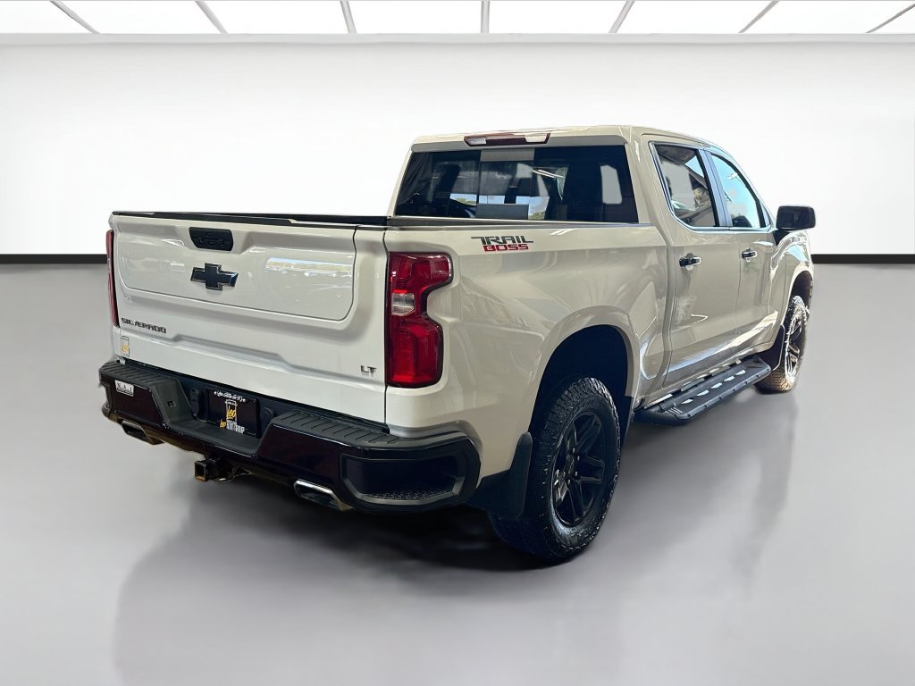 Used 2021 Chevrolet Silverado 1500 LT Trail Boss w/ Convenience Package II AWD/4WD image 5