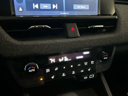 New 2026 Subaru Outback Premium image 17