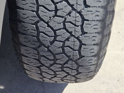 Used 2022 Chevrolet Tahoe Z71 w/ Luxury Package image 11