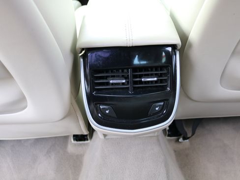 Used 2016 Cadillac XTS Luxury w/ Driver Awareness Package image 27