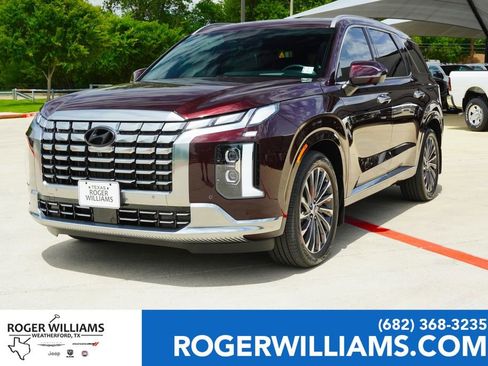 Used 2025 Hyundai Palisade Calligraphy FWD image 1