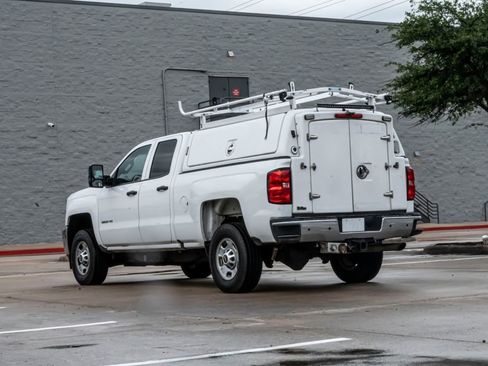 Used 2019 Chevrolet Silverado 2500 W/T AWD/4WD image 5