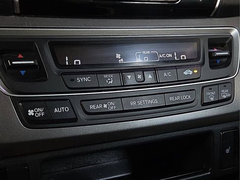 Used 2022 Honda Pilot Special Edition image 22