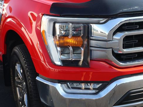 Used 2021 Ford F150 XLT w/ Equipment Group 302A High AWD/4WD image 4