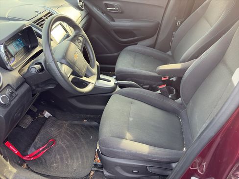 Certified 2016 Chevrolet Trax LS image 10