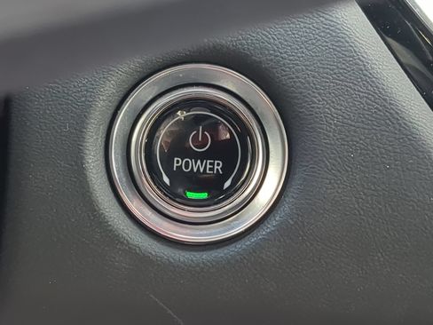 Certified 2024 Cadillac Lyriq Luxury AWD/4WD image 16