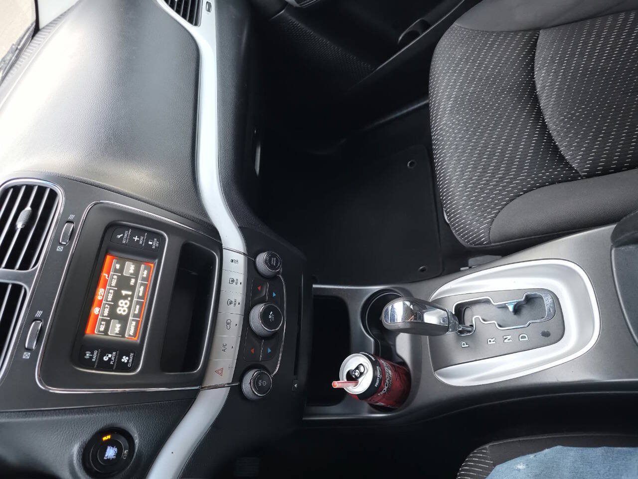 Used 2017 Dodge Journey SXT AWD/4WD image 27