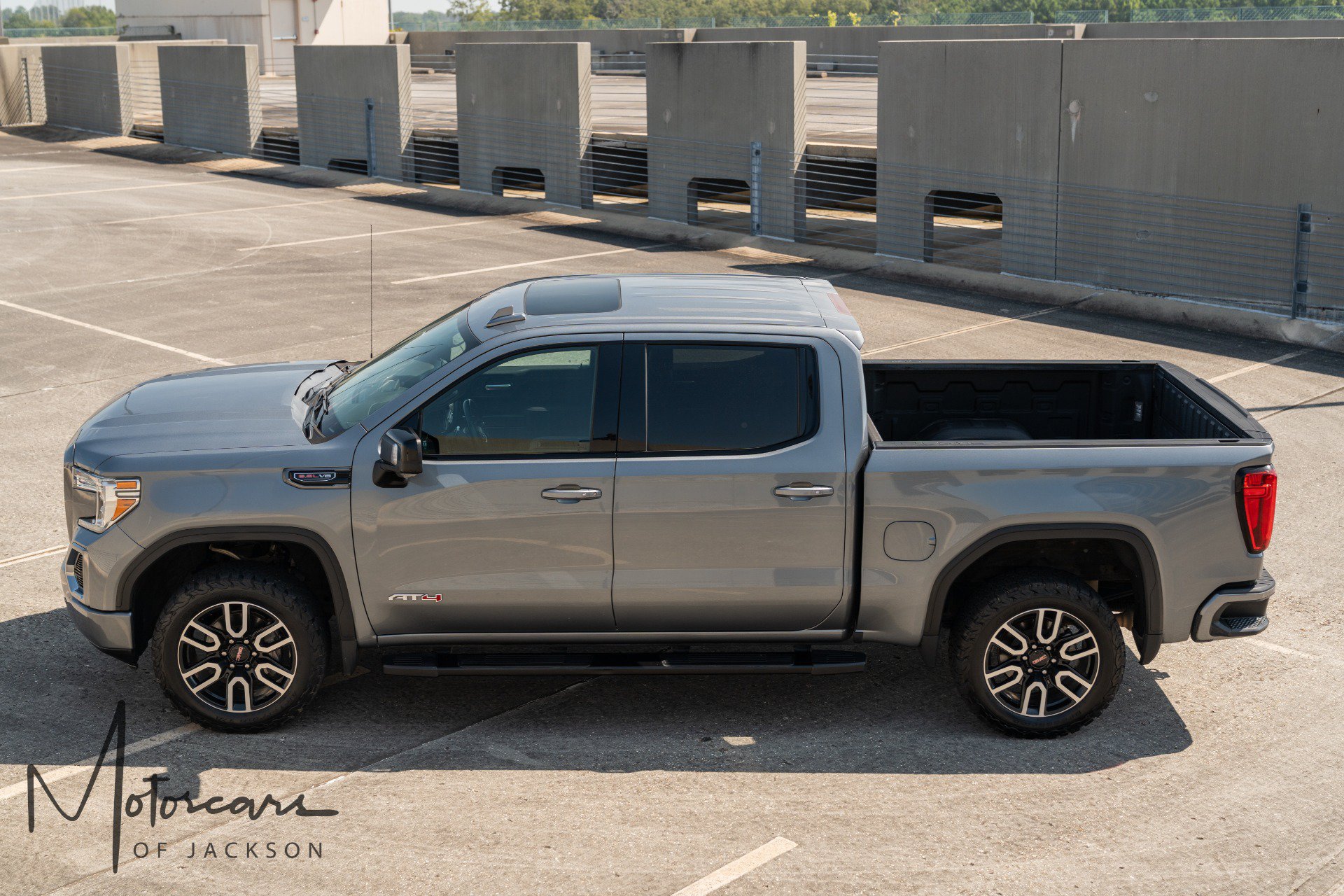 Used 2019 GMC Sierra 1500 AT4 w/ AT4 Premium Package AWD/4WD image 27