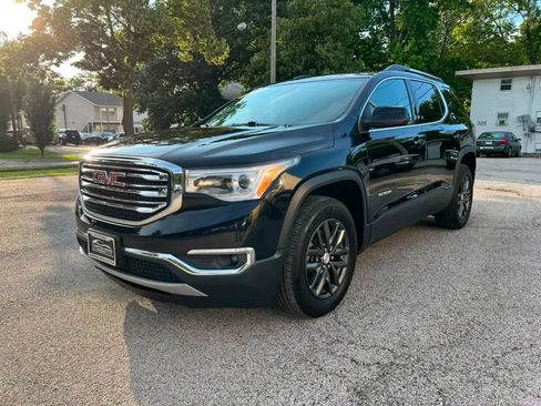 Used 2019 GMC Acadia SLT w/ LPO, Cargo Package AWD/4WD image 3