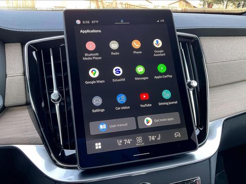 Used 2025 Volvo XC90 B5 Core w/ Protection Package Premier image 36