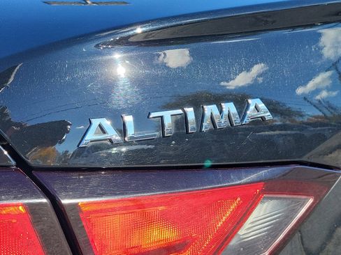 Used 2022 Nissan Altima 2.5 SR image 24