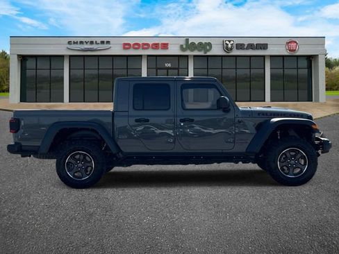 Used 2022 Jeep Gladiator Rubicon w/ LED Lighting Group AWD/4WD image 3