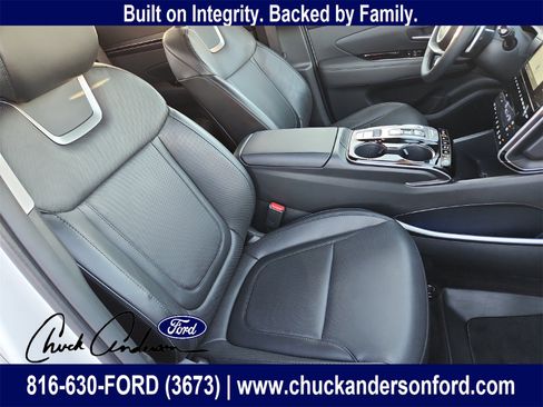 Used 2024 Hyundai Tucson Limited image 25