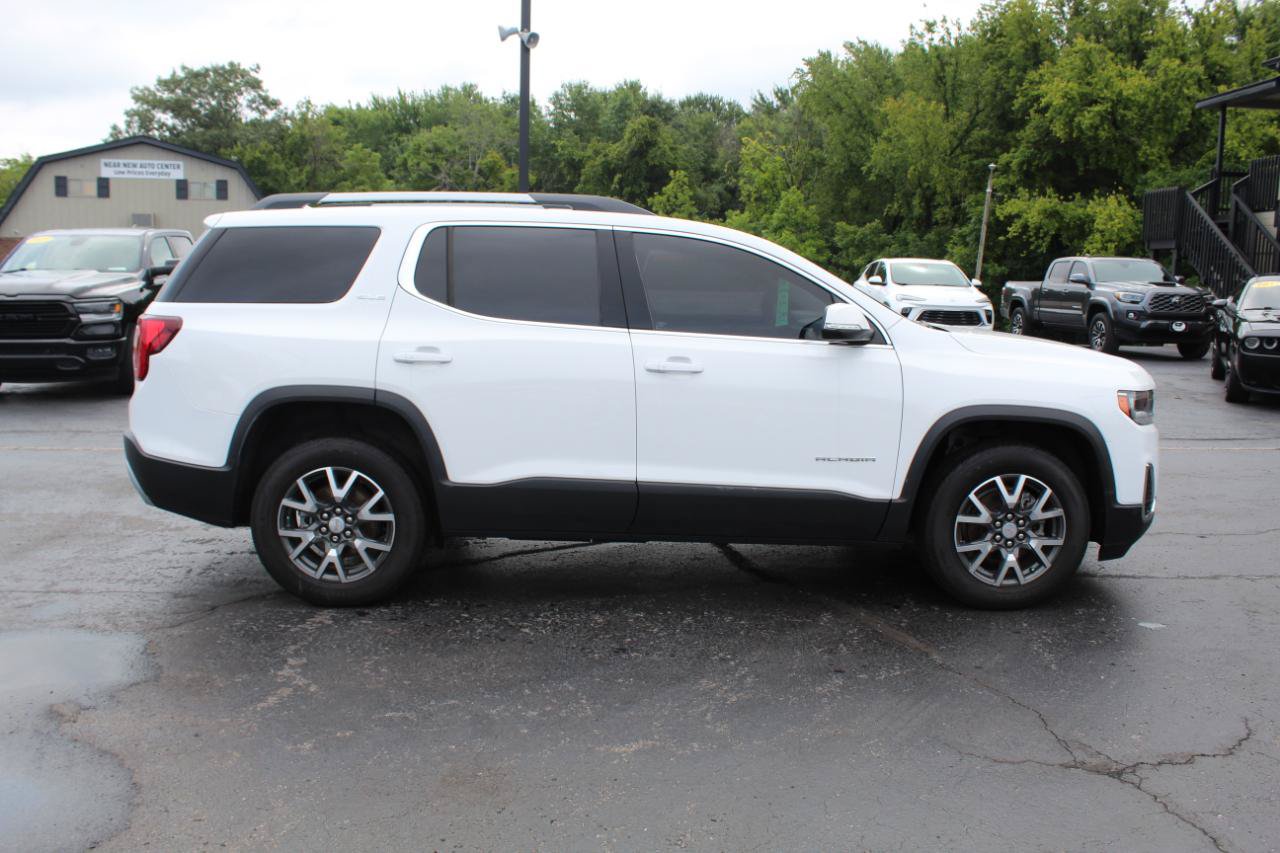 Used 2023 GMC Acadia SLE w/ Driver Convenience Package AWD/4WD image 4