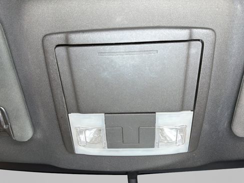 Used 2011 Ford Explorer XLT w/ 201A Rapid Spec Order Code FWD image 18