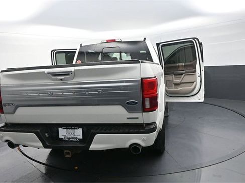 Used 2020 Ford F150 Limited image 30