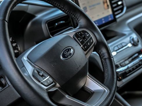 Used 2023 Ford Explorer XLT w/ Equipment Group 202A image 18