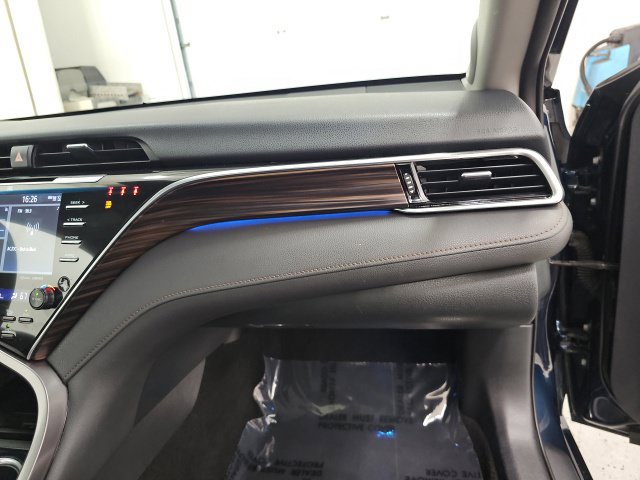 Used 2018 Toyota Camry XLE w/ Driver Assist Package FWD image 38