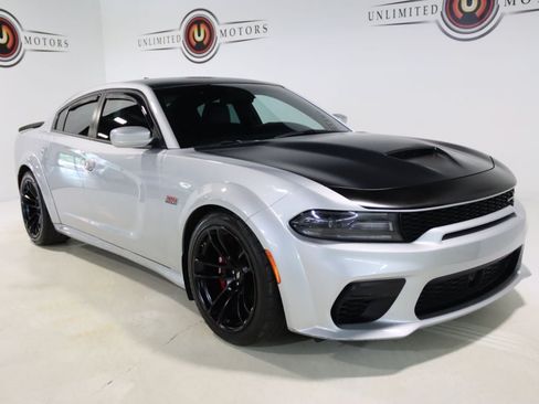 Used 2020 Dodge Charger Scat Pack RWD image 7