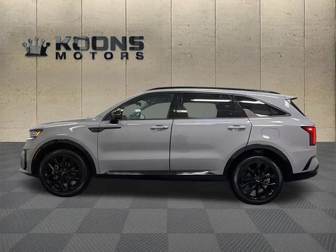 Used 2023 Kia Sorento SX image 4
