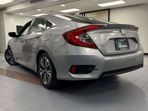 Used 2016 Honda Civic EX-L image 4