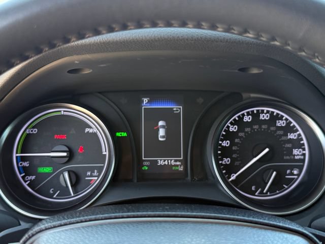 Used 2023 Toyota Camry SE w/ Convenience Package FWD image 18