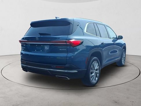 Certified 2025 Buick Enclave Preferred AWD/4WD image 5