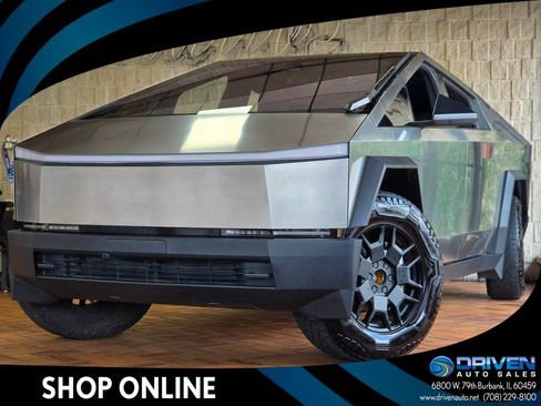 Used 2024 Tesla Cybertruck AWD Crew Cab image 1