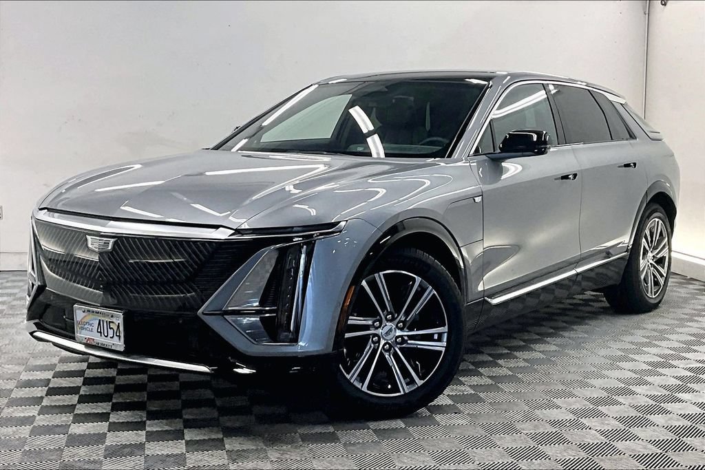 Used 2024 Cadillac Lyriq Luxury RWD image 1