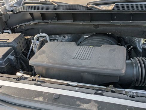 Certified 2023 Chevrolet Silverado 1500 High Country image 36