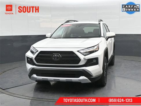 Used 2024 Toyota RAV4 Adventure image 6