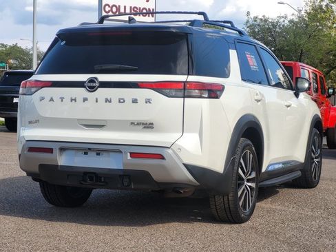 Certified 2024 Nissan Pathfinder Platinum AWD/4WD image 4