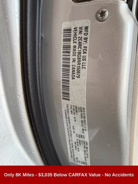 Used 2024 Chrysler Pacifica Touring-L FWD image 21