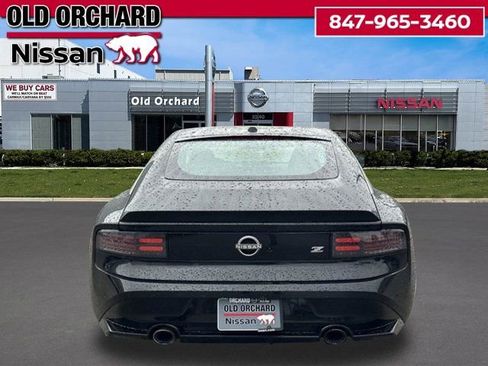 Used 2024 Nissan Z Performance w/ Floor Mat Package RWD image 7