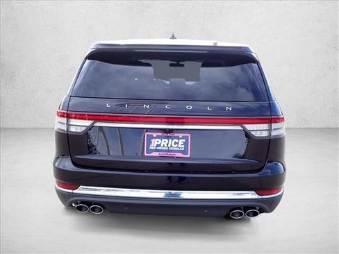 Used 2023 Lincoln Aviator Reserve image 3