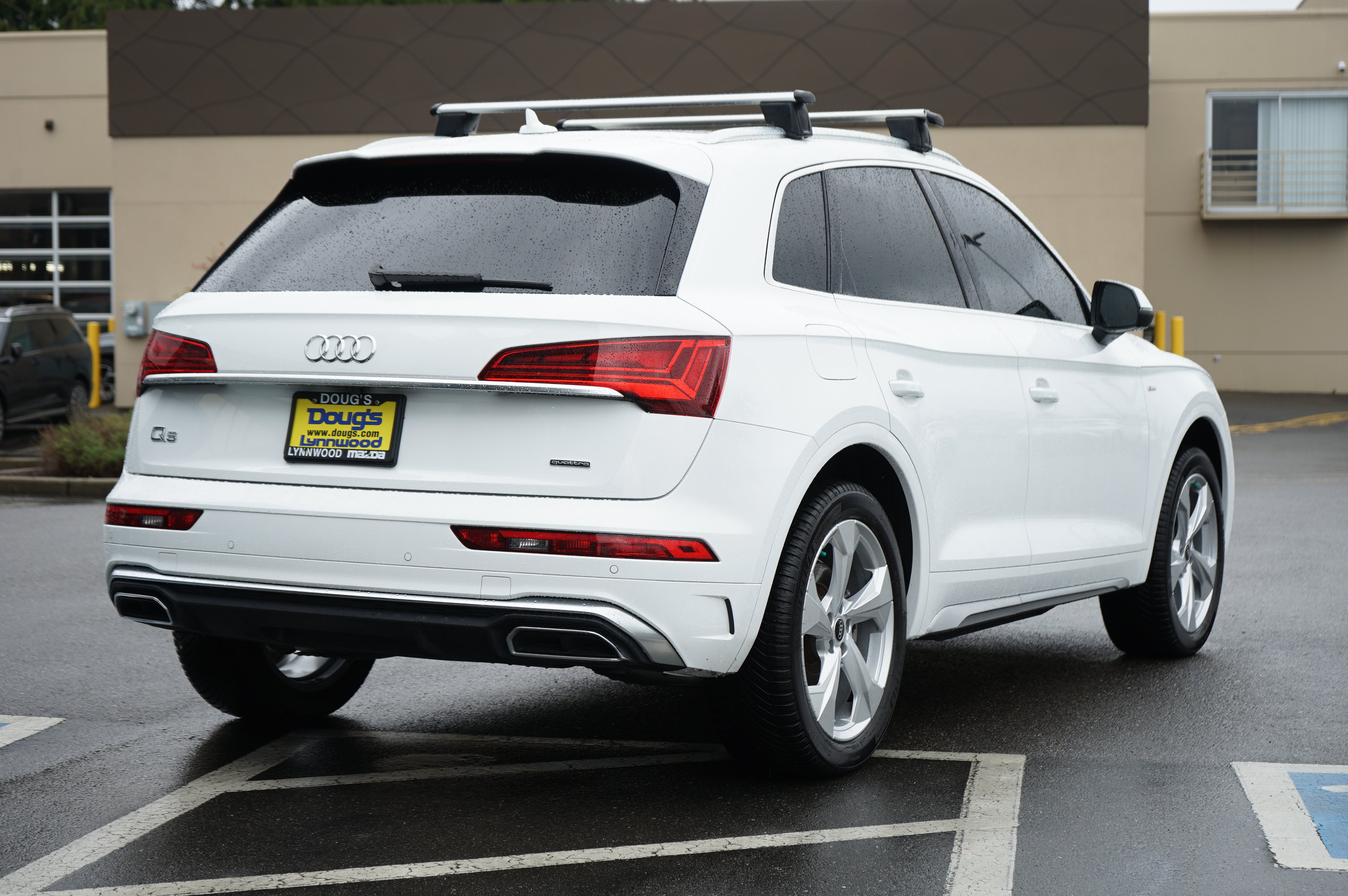 Used 2022 Audi Q5 2.0T Premium Plus AWD/4WD image 3