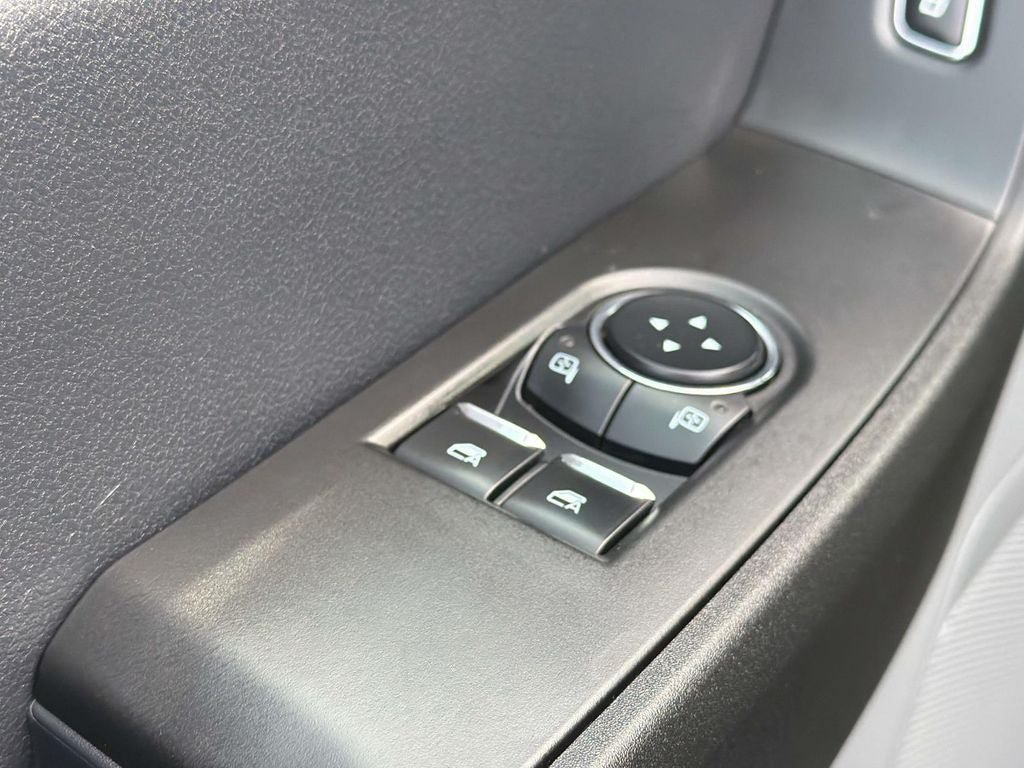 Used 2024 Ford F250 XL w/ FX4 Off-Road Package AWD/4WD image 17