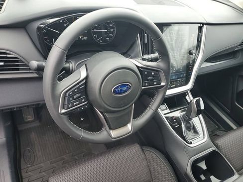 Certified 2025 Subaru Outback Premium w/ Popular Package #1A image 19