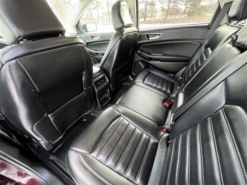 Certified 2024 Ford Edge SEL w/ Convenience Package image 23