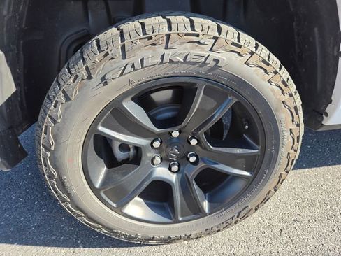 Used 2024 RAM 1500 Big Horn AWD/4WD image 28